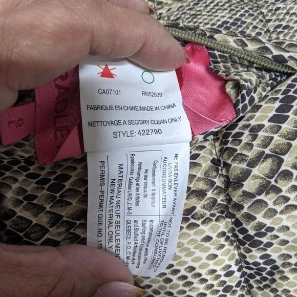 Radley Puffer Vest Women Large Down Waterfowl Reversible Snakeskin Print Beige L - Picture 9 of 9